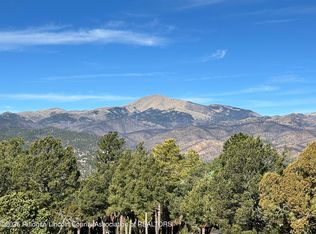 231 Excalibur Rd, Ruidoso, NM 88345