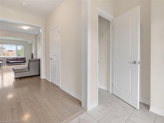 4th image of 5 Heming St