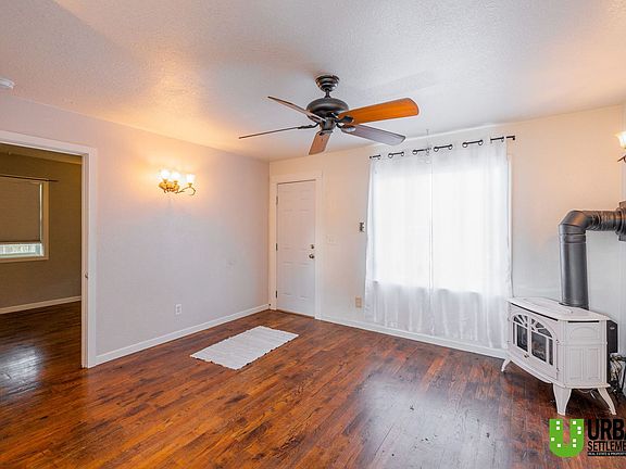 3rd image of 6610 E 6th Ave