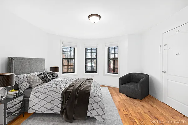 Rented by Compass | media 11