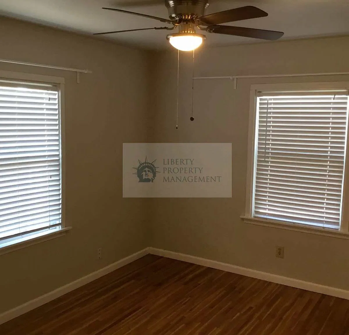 2 bed, 884 sqft, $1,795 — Photo 4