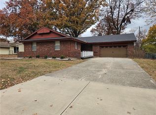 7308 Cedar Ave, Raytown, MO 64133