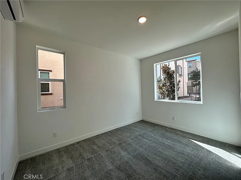 2317 W Broadway #41 — Photo 13