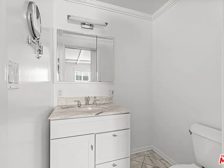 4352 Globe Ave — Photo 19