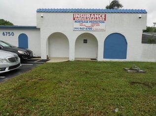 6750 Taft St, Hollywood, FL 33024