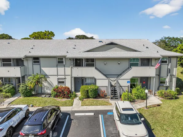 8388 SE Croft Circle #P-9, Hobe Sound, FL 33455
