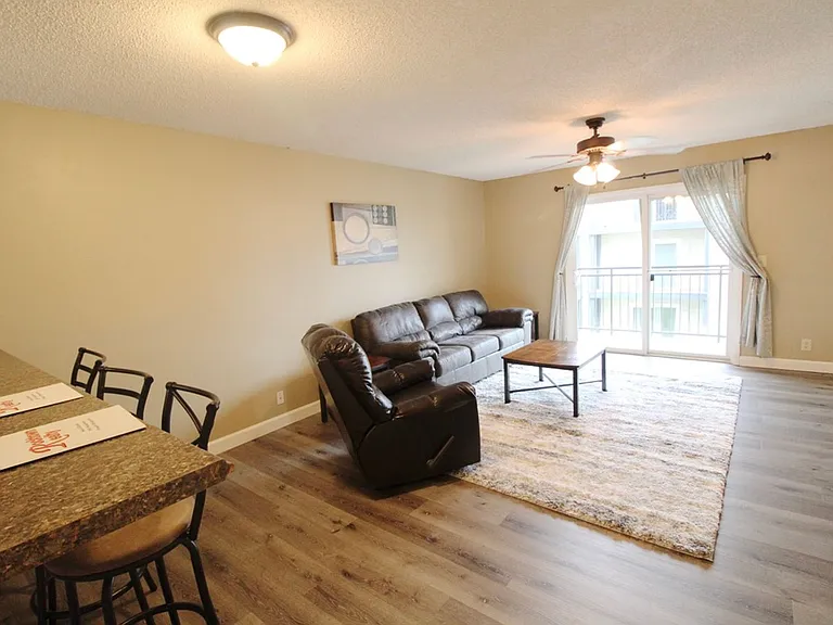 1390H Hunters Rd — Photo 31