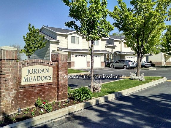 Jordan Meadows Townhomes