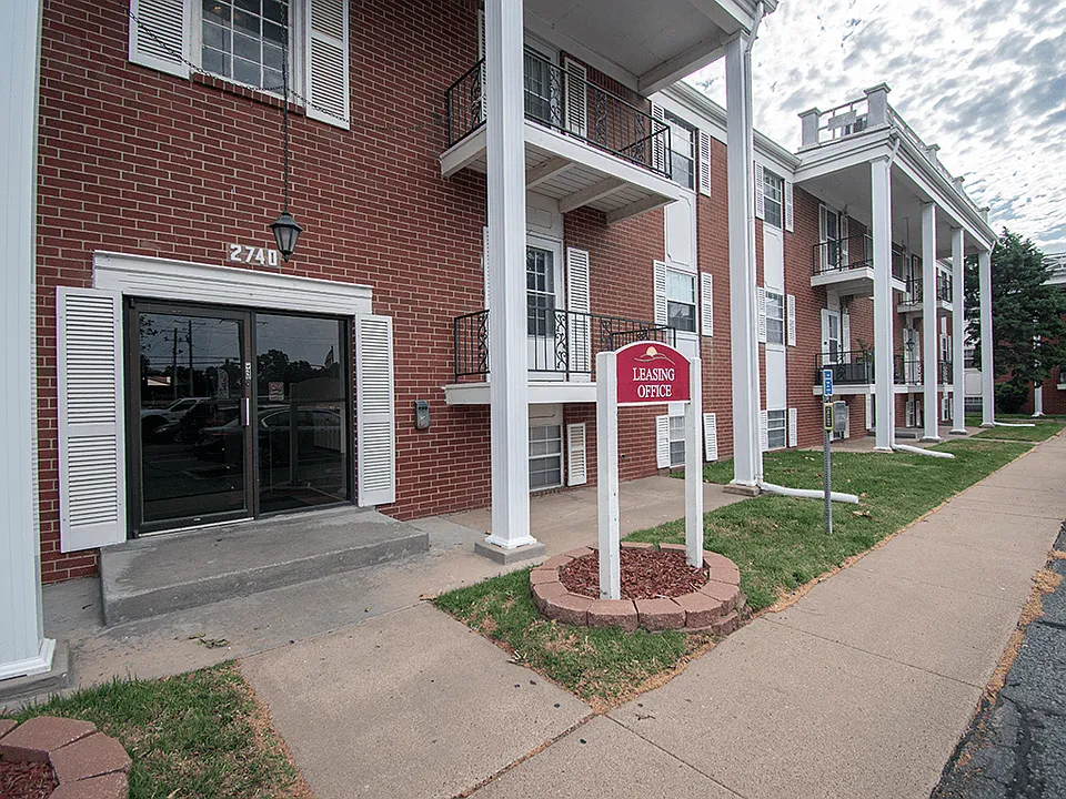 Indian Hills Apartment Homes