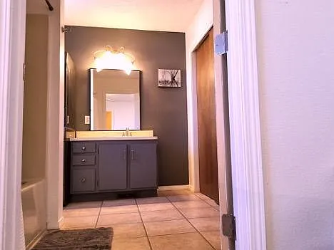 1264 Rosemont Ave NW — Photo 20