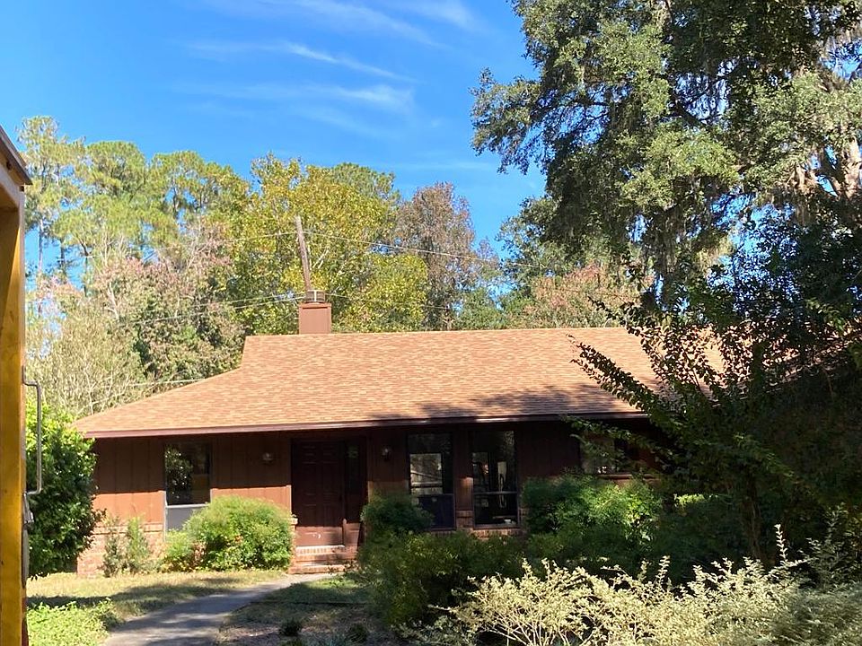 1st image of 2900 NW 10th Pl