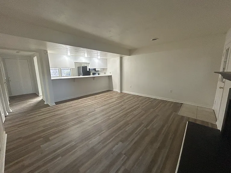 2630 Belle Ave NE #2630 — Photo 2