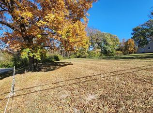 10863 Lacklink Rd, Saint Louis, MO 63114