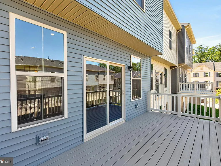 7118 Bighorn Rd — Photo 35