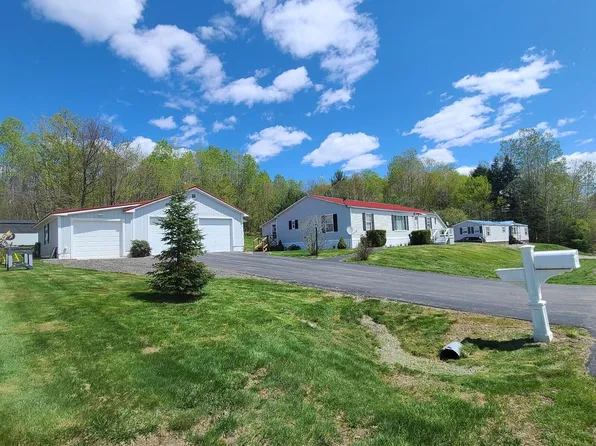 121 Galilee Road, Farmington, ME 04938