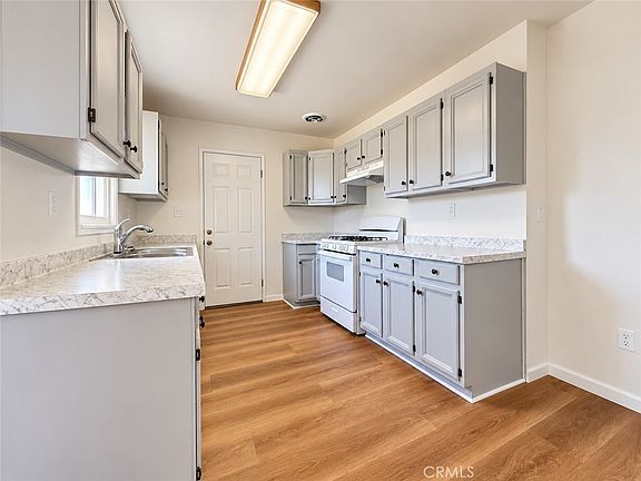 3rd image of 12394 Bryant St