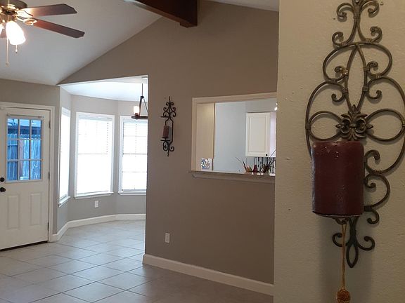 5th image of 2753 Camargo Dr