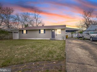 709 Hamlen Rd, Glen Burnie, MD 21061