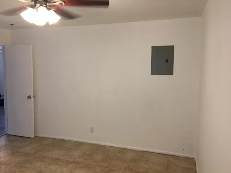 558 Holly Dr #1 — Photo 19