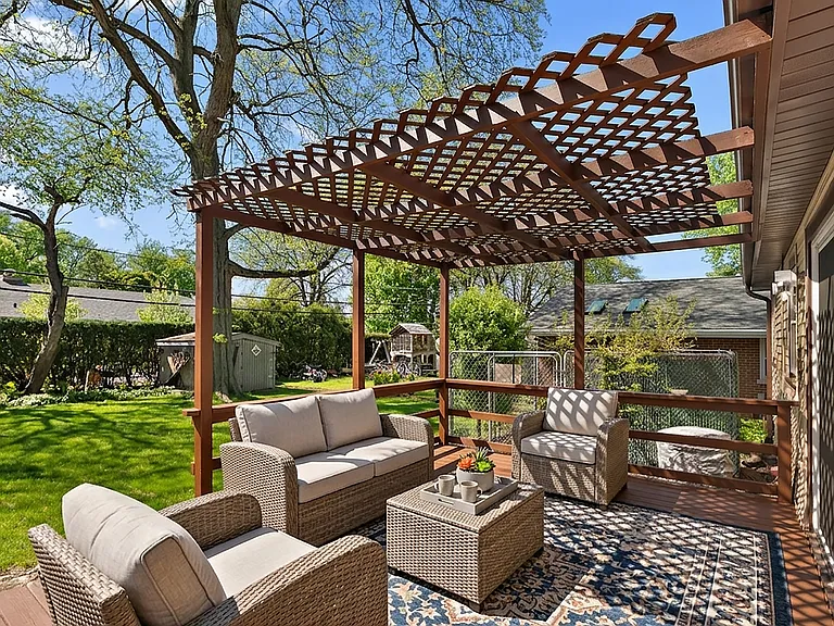 11920 S 74th Ave — Photo 27