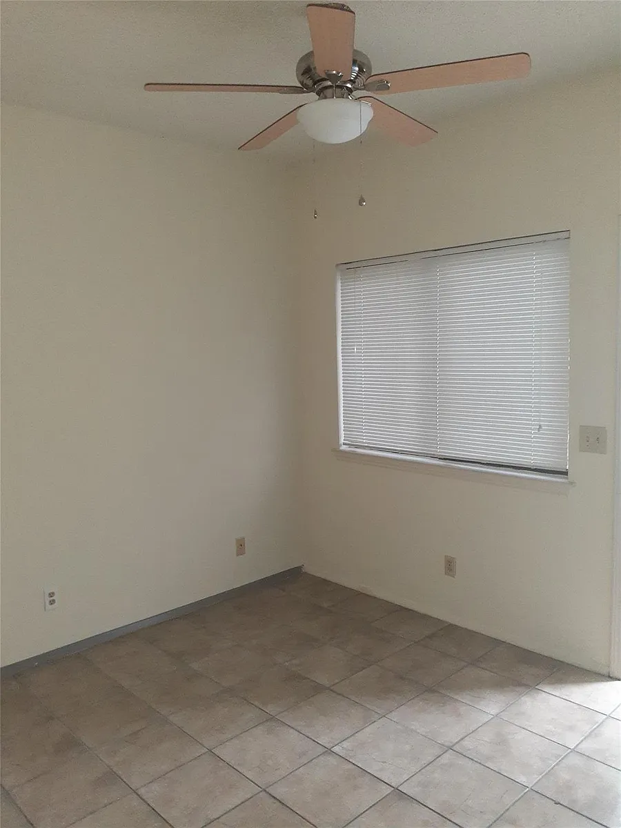 Building Photo - 4411 Guadalupe St #9