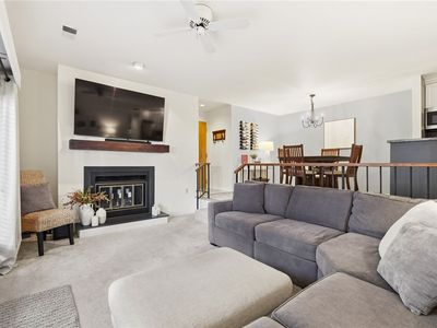 1905 Kenzie Dr, Pittsburgh, PA, 15205