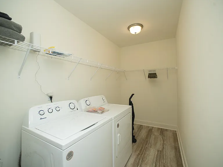 Walk in closet & private laundry