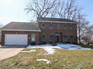 606 Graham Dr, Madison, WI 53716
