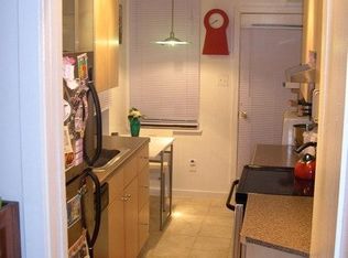 1117 D St NE APT 3, Washington, DC 20002