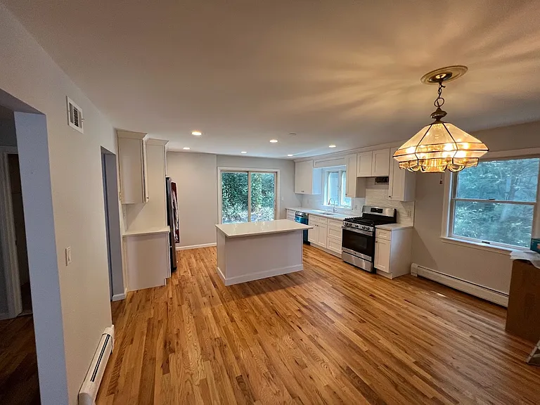 Boyd Pl — Photo 1