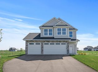 8582 Edmonson Way NE, Monticello, MN 55362