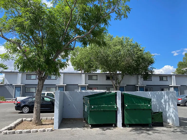 Mountain Vista Apartments — Photo 6