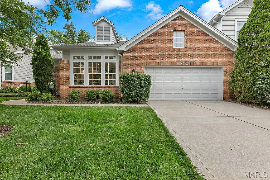 16841 Chesterfield Bluffs Cir photo 1