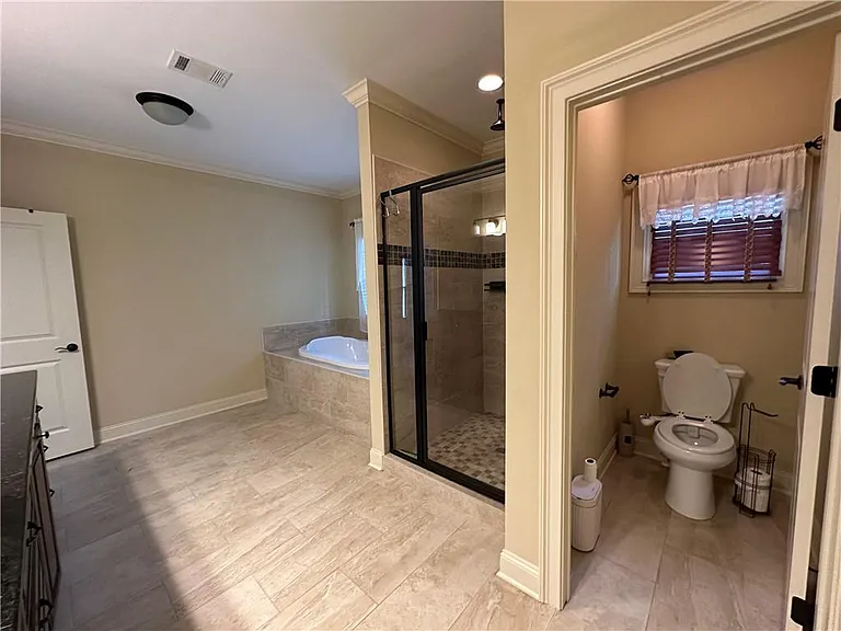 510 Lake Medlock Dr — Photo 37