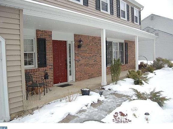 2nd image of 630 Atkinson Ln