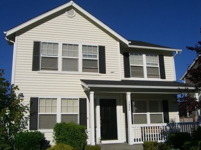 1824 Hoffman Hill Blvd, Dupont, WA, 98327