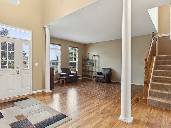 3rd image of 2731 Braeburn Way