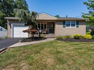 82 Wooding Ave, Edison, NJ