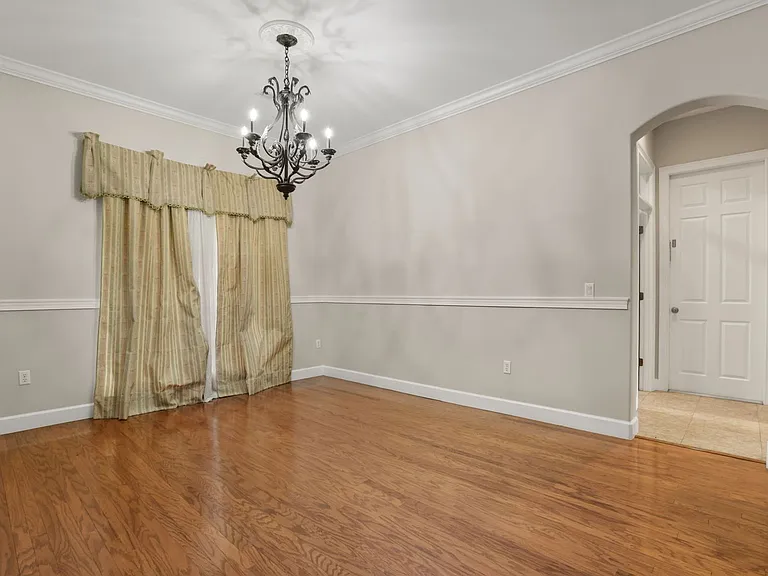5554 Palm Lake Cir — Photo 14