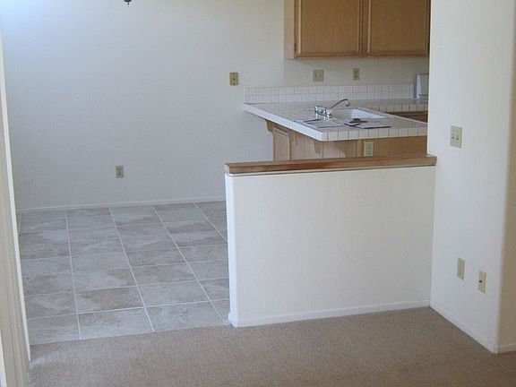 5th image of 4946 Wildwood Dr