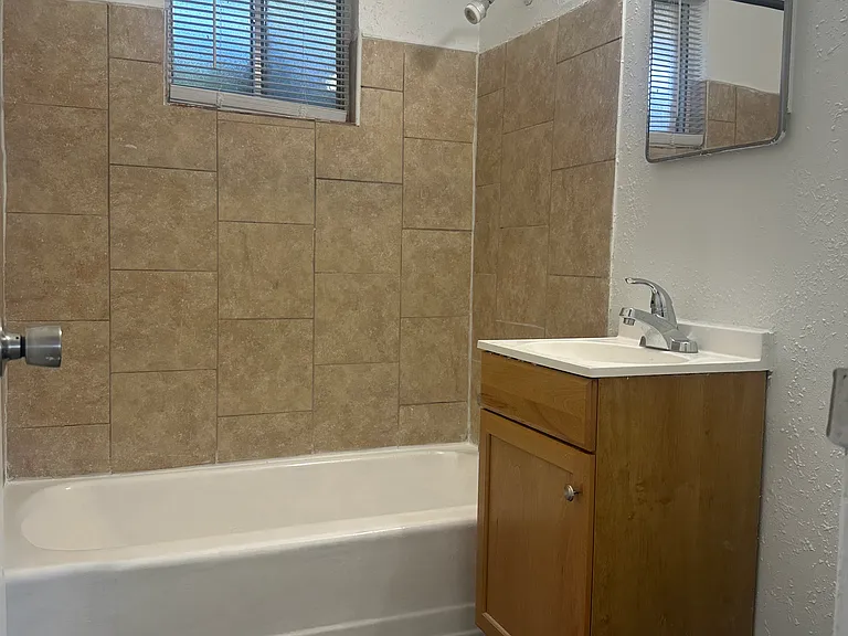 4929 Byron St #1 — Photo 8