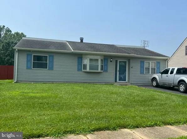 140 Harmony Crest Dr, Newark, DE 19713