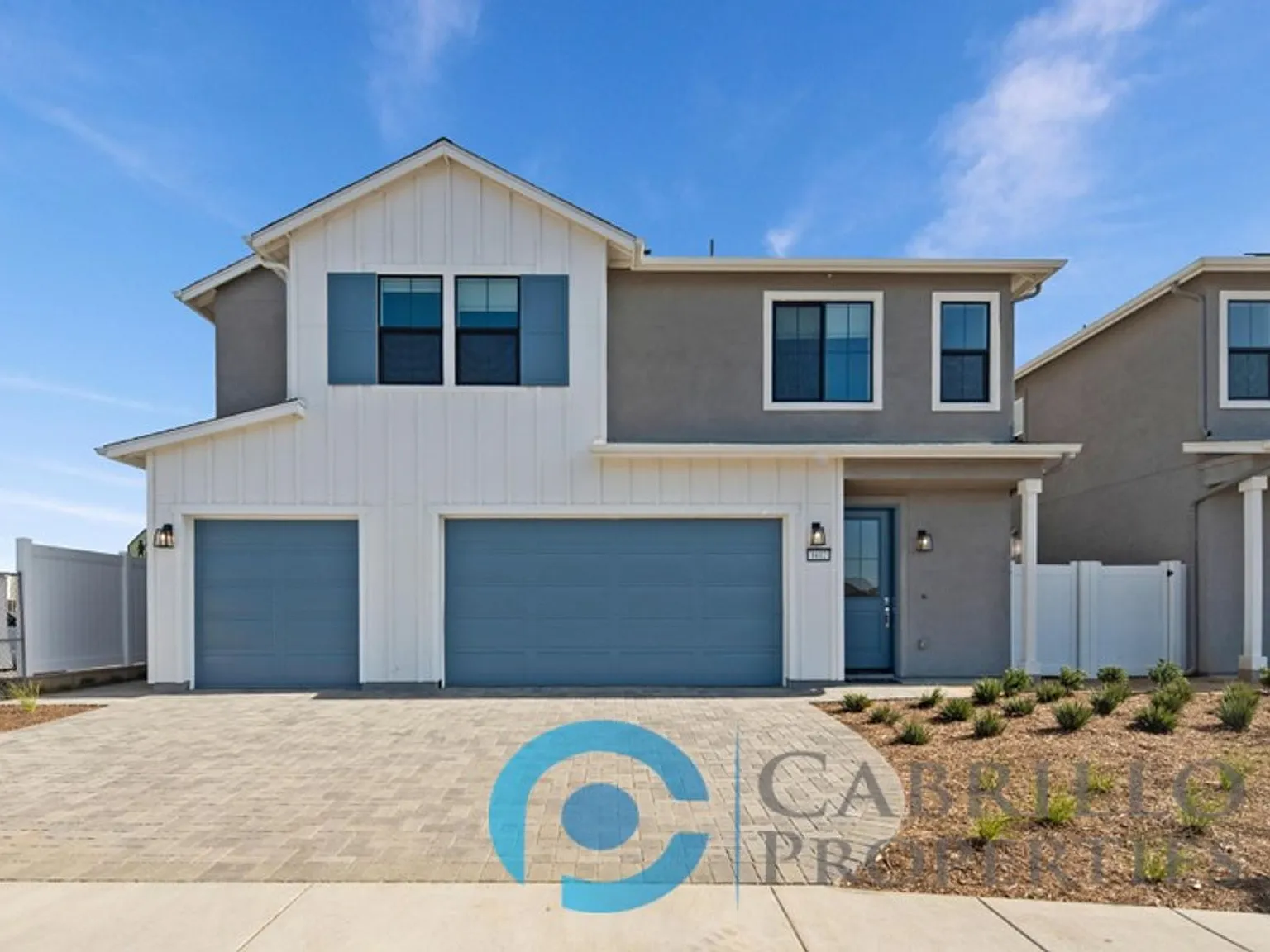 Brand New 1bd/1ba Home w/Private Yard, Central AC, & In Unit Laundry — Photo 2