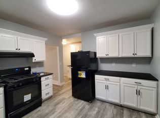 402 Huntington St, New Haven, CT 06511