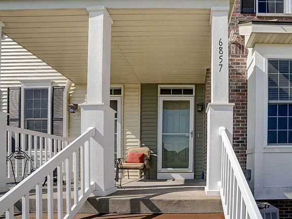 3rd image of 6857 Yellowwood Ln