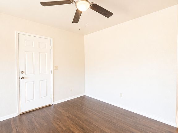 5th image of 19066 Shoreline Dr Suite 1