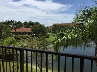 520 Villa Cir, Boynton Beach, FL 33435