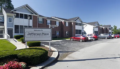 Jefferson Place Apartments Photo 1