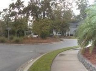 2022 Petersfield Place Dr, Charleston, SC 29412