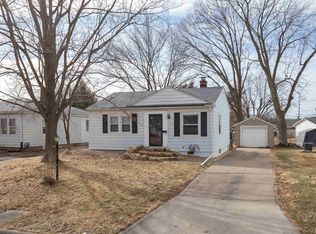 2420 33rd Ave, Rock Island, IL